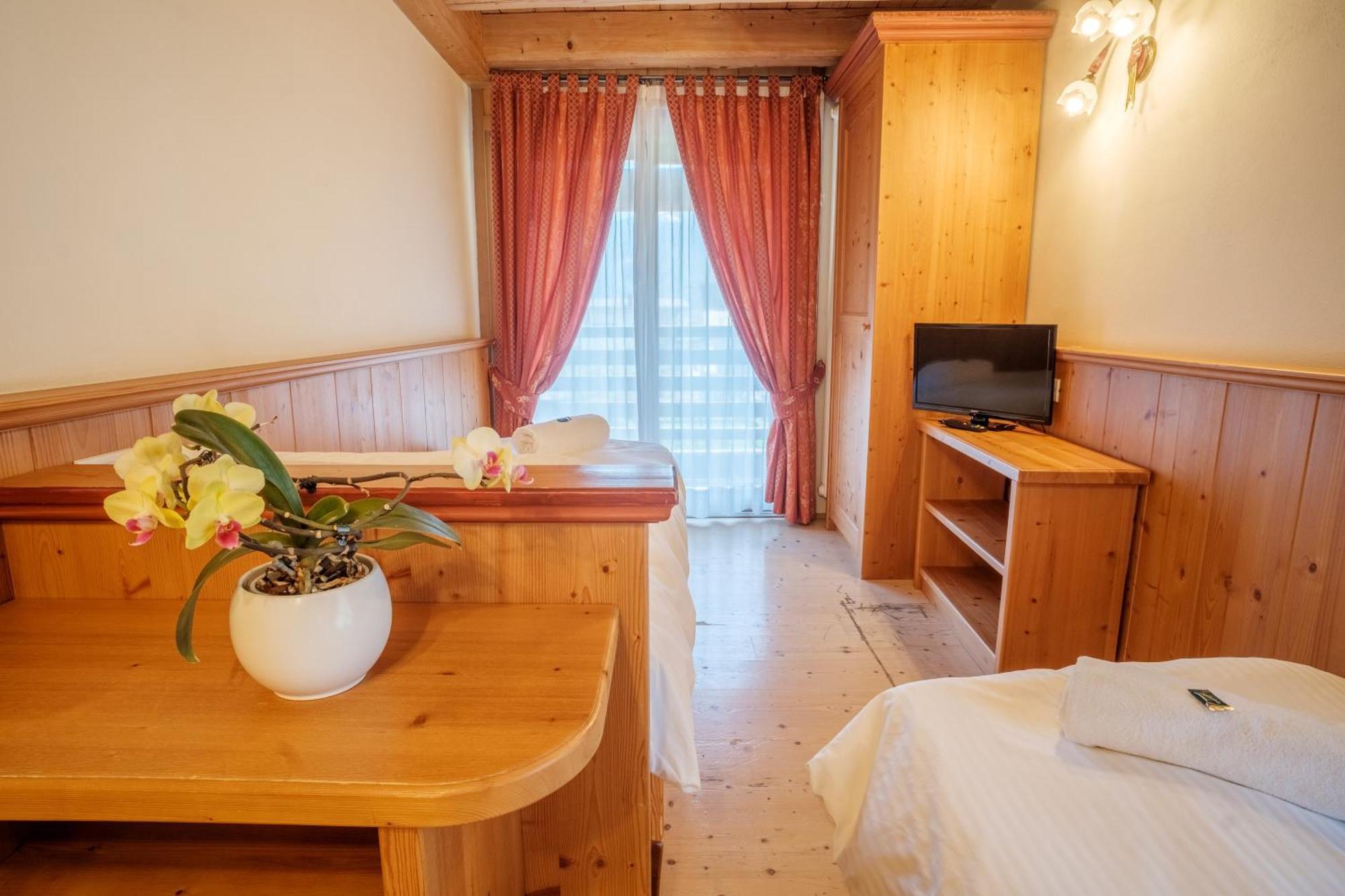 Casa Moresc Spiazzo  Cameră foto